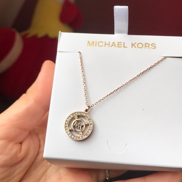 MICHAEL KORS Rose Gold TonePendant Charm NECKLACE - Picture 4 of 7